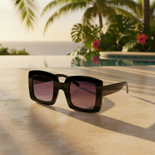 OVERSIZED SQUARE SUNGLASSES IN BLACK