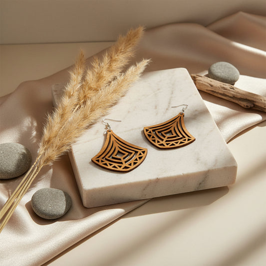 TEAR DROP WOODEN GEOMETRIC EARRINGS